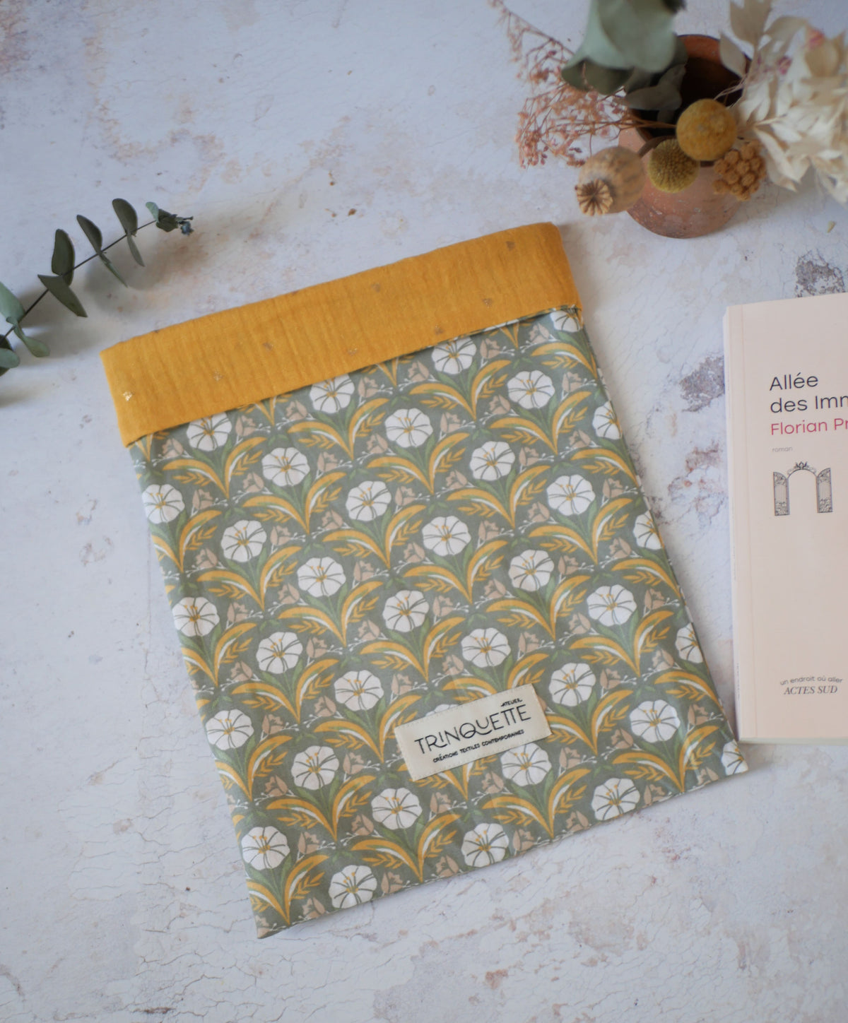 LARGE FORMAT book pouch