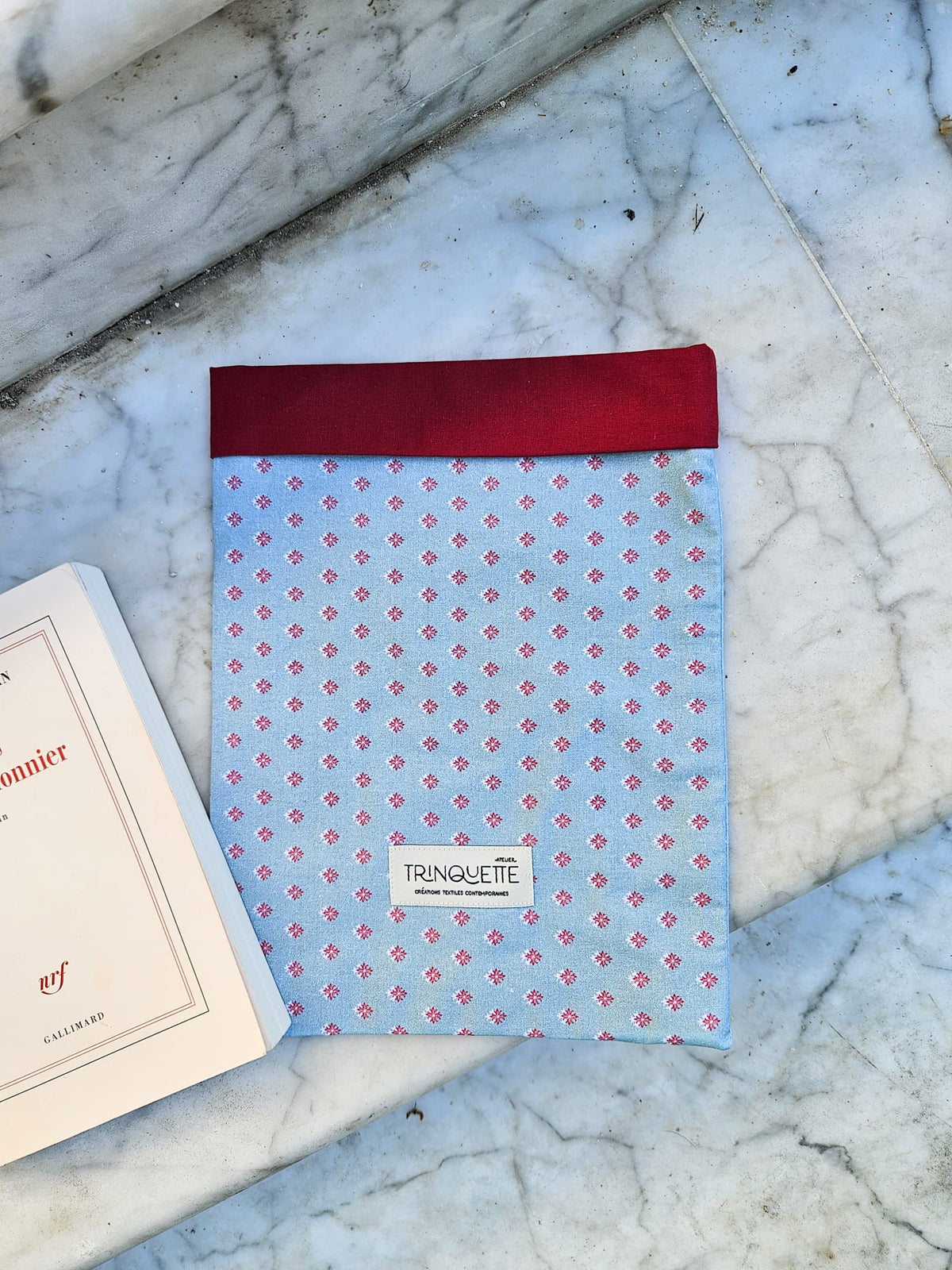 SMALL FORMAT book or e-reader pouch
