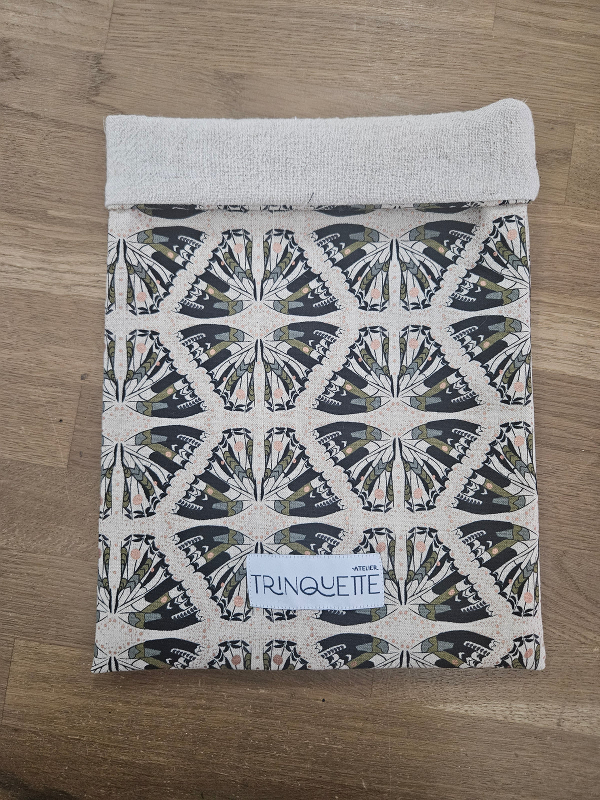 LARGE FORMAT book pouch